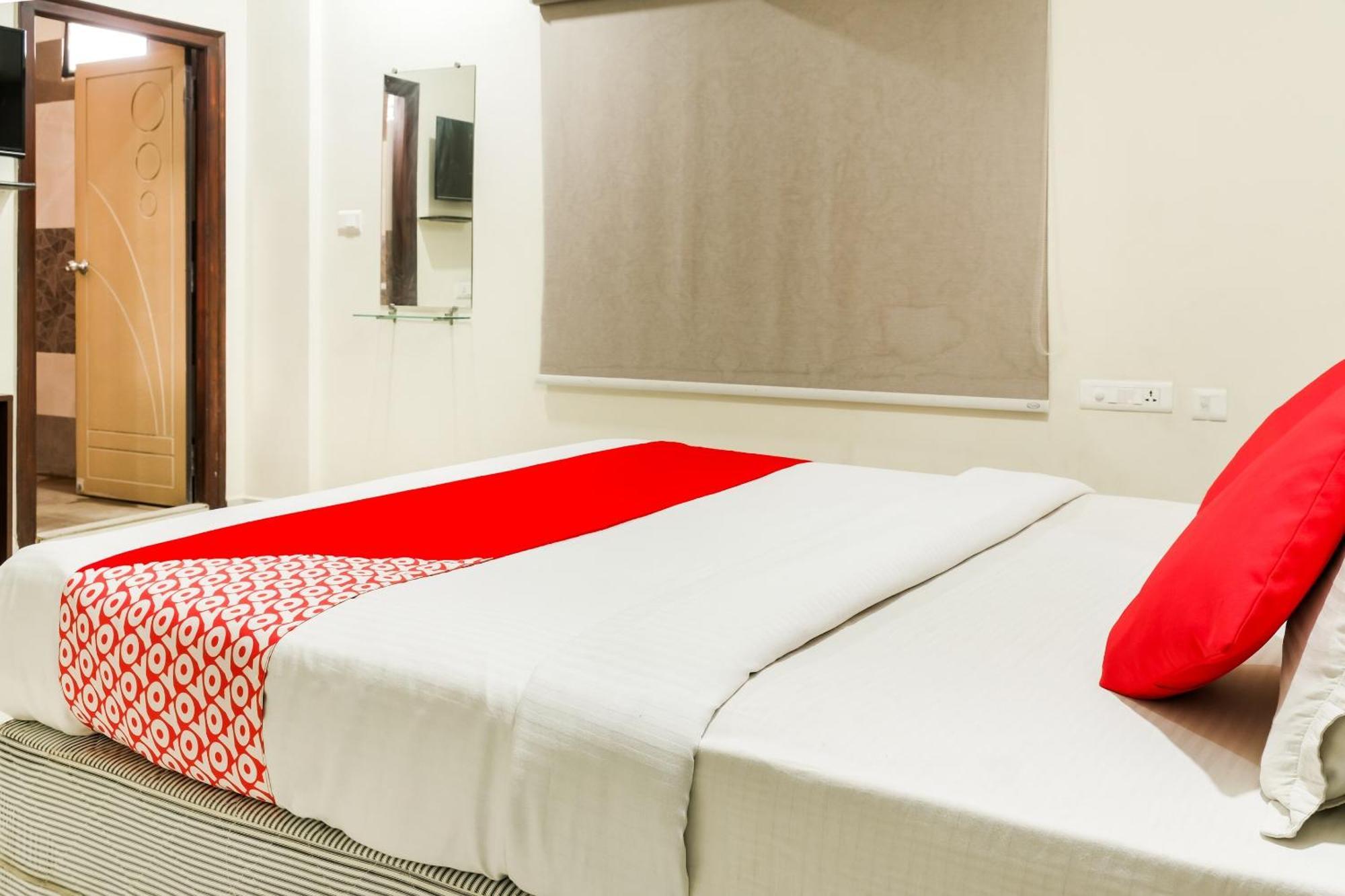 Hotel O Karthikeya Pride Vijayawāda Exteriör bild