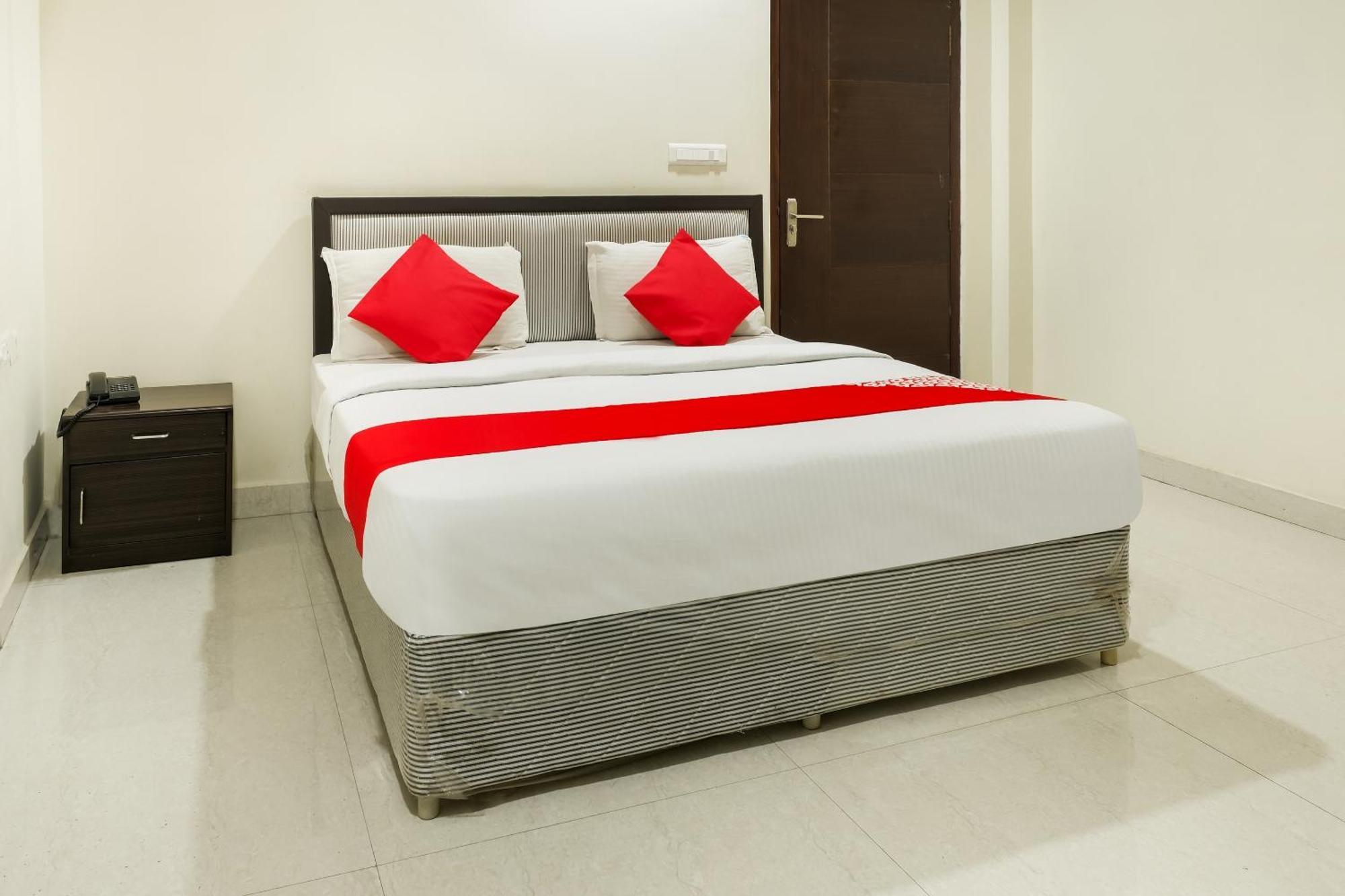 Hotel O Karthikeya Pride Vijayawāda Exteriör bild